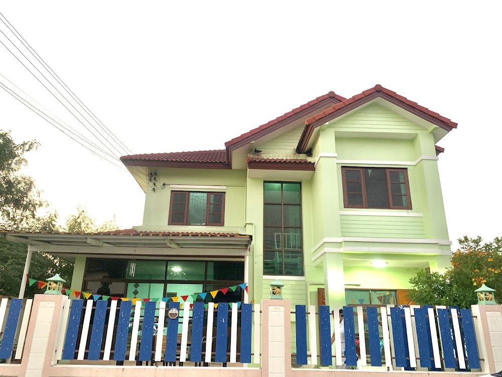 Kanok Mming 1 of 3